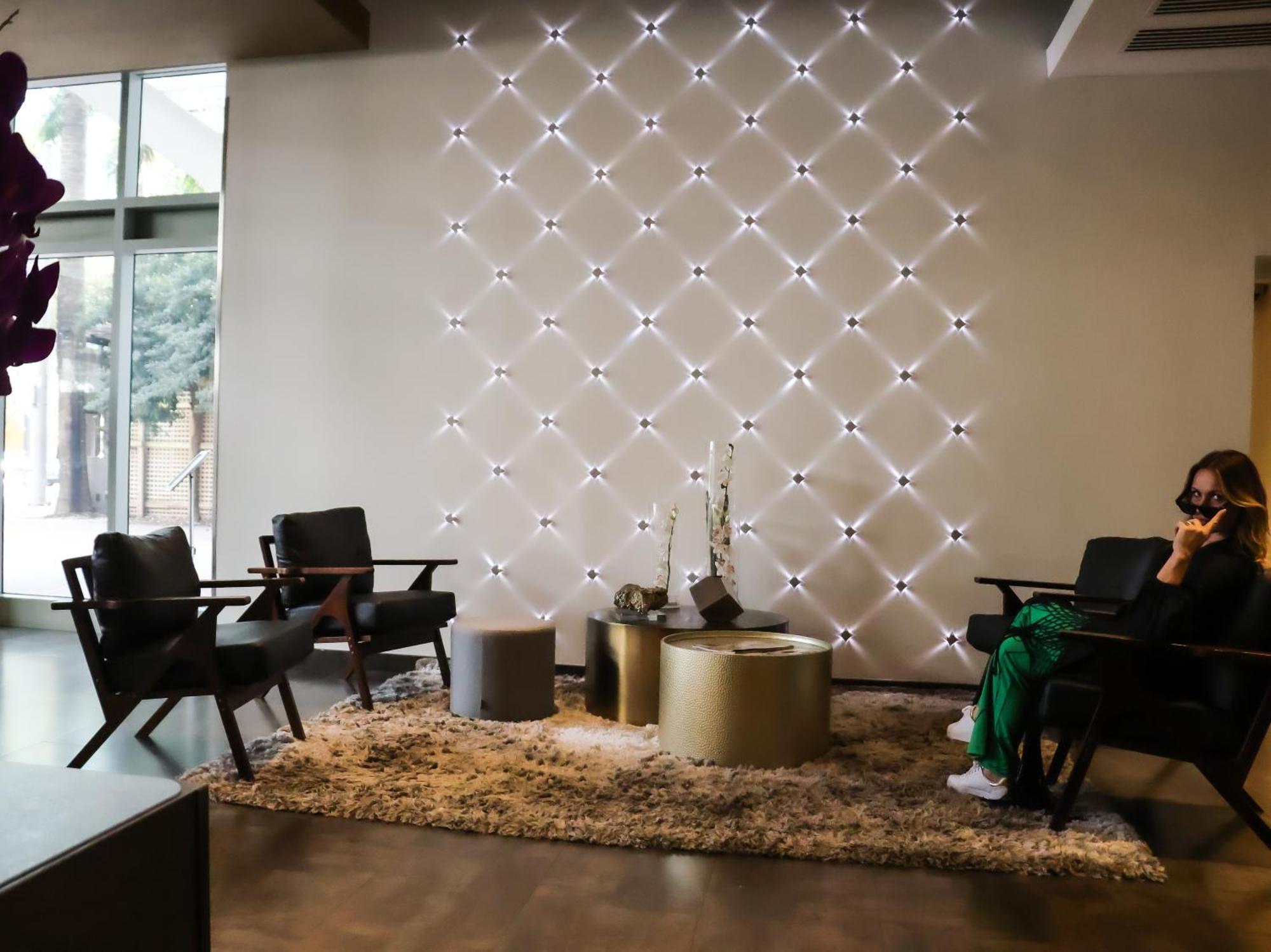 Apartahotel Luxury Midtown *